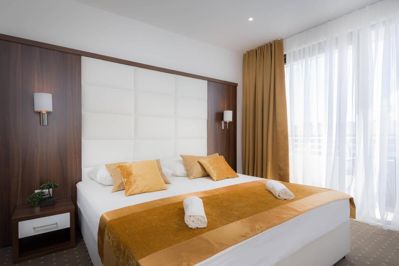Hotel Perla Rogoznica  Extérieur photo